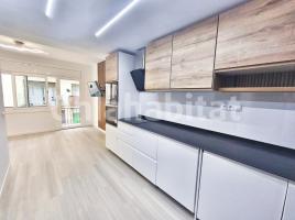 Apartament, 45 m²