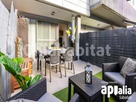 Flat, 72 m², almost new