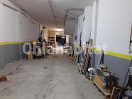 Lloguer local comercial, 161 m², Zona