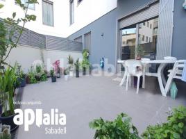 Piso, 67 m², seminuevo, Zona