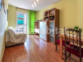 Piso, 65 m², cerca de bus y tren, Avenida de Can Serra