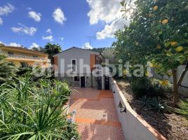 Casa (chalet / torre), 255 m²