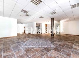 Local comercial, 500 m², Zona