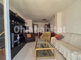Piso, 137 m², cerca de bus y tren