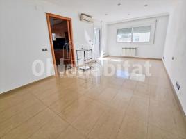 Pis, 92 m², Zona
