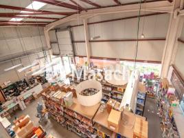 Nave industrial, 736 m², Zona