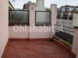  (unifamiliar adossada), 120 m², près de bus et de train, Calle Àngel Guimerà