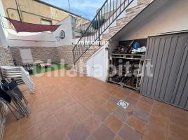 Casa (unifamiliar adossada), 174 m², Zona