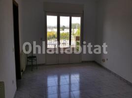 Pis, 85 m², prop de bus i tren, Calle de Tapís