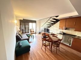 Duplex, 62 m², almost new, Calle de Sant Miquel