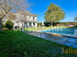 Casa (chalet / torre), 260 m², seminuevo, Calle Fonts