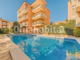 Apartament, 77 m², Calle Ponent