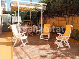 Apartament, 60 m², près de bus et de train