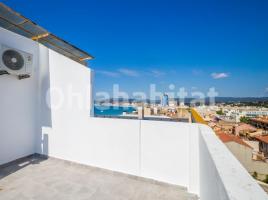 Àtic, 140 m², Calle López i Puigcerver