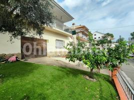 Casa (chalet / torre), 219 m²