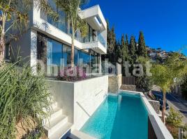  (xalet / torre), 250 m², presque neuf, Zona