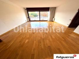 Alquiler piso, 115 m², cerca de bus y tren