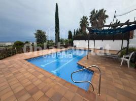 Casa (unifamiliar aïllada), 322 m², Zona