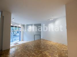 Lloguer local comercial, 65 m², prop de bus i tren, Vía Augusta, 106