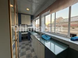 Flat, 50 m², near bus and train, Calle Mare de Deu dels Desamparats