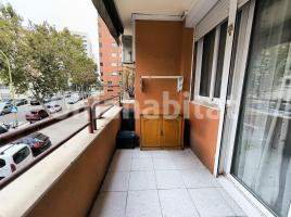 Piso, 78 m², cerca de bus y tren, Calle les Garrigues