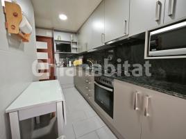 Piso, 80 m², Calle del Canigó