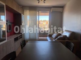 Alquiler piso, 77 m², seminuevo