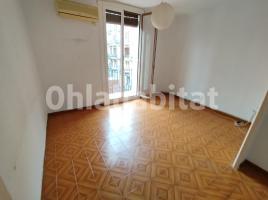 Alquiler piso, 66 m², Calle plaça de la revolucio