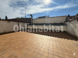 Flat, 147 m², near bus and train