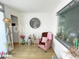 Casa (unifamiliar adossada), 236 m², prop de bus i tren