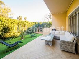 Casa (unifamiliar adosada), 202 m², Calle Hortènsia