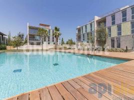 Attic, 122 m², almost new, Calle de Berlín, 9