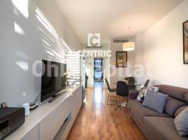 Piso, 70 m², seminuevo, Zona