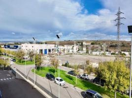 Oficina, 565 m², Zona