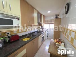 Flat, 61 m², Zona