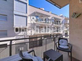 Apartament, 65 m², almost new, Zona