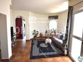 Casa (unifamiliar aislada), 130 m², Zona