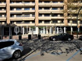 For rent business premises, 90 m², Avenida Horta de Santa Maria