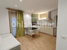 For rent flat, 60 m², Zona